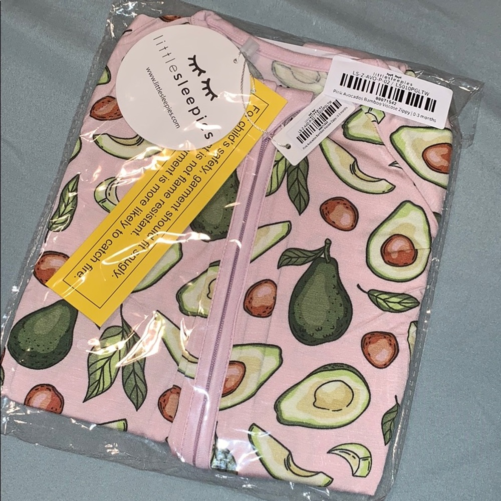 SOLD🎉HOST PICK🎈Little sleepies “blush avocados” - Picture 3 of 3